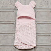 Embossed Velboa Baby Swaddle Pink - 047.95025.02