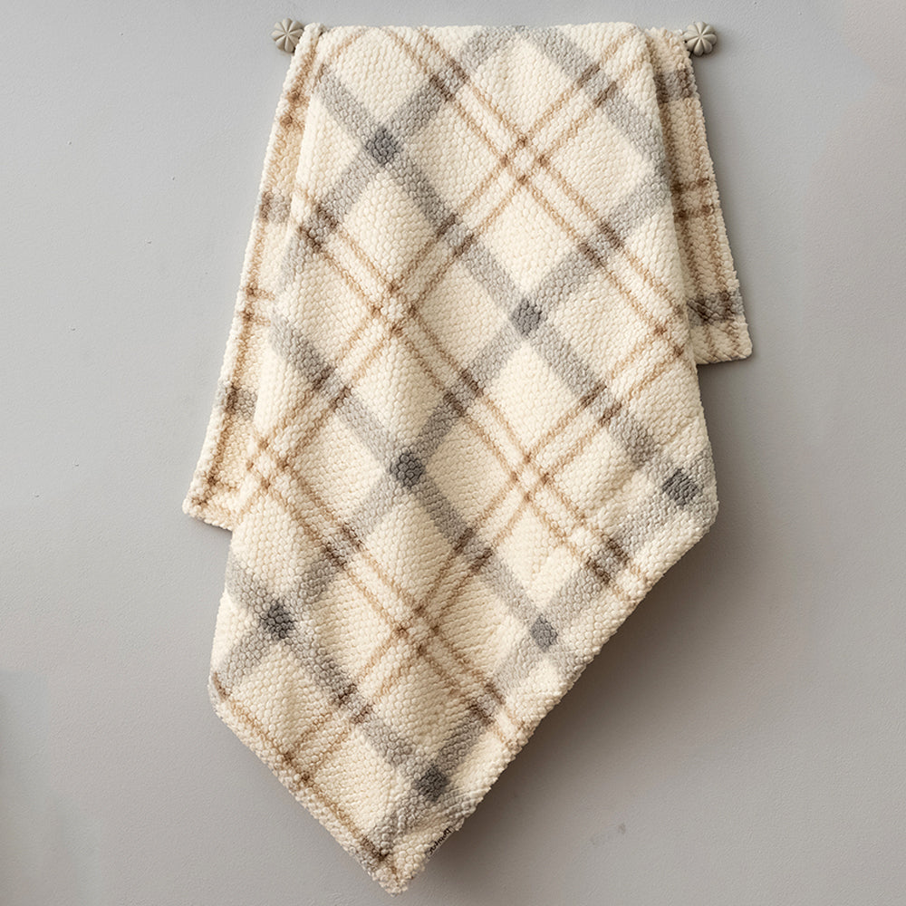 Plaid Themed Baby Blanket Coffee - 047.95270.07