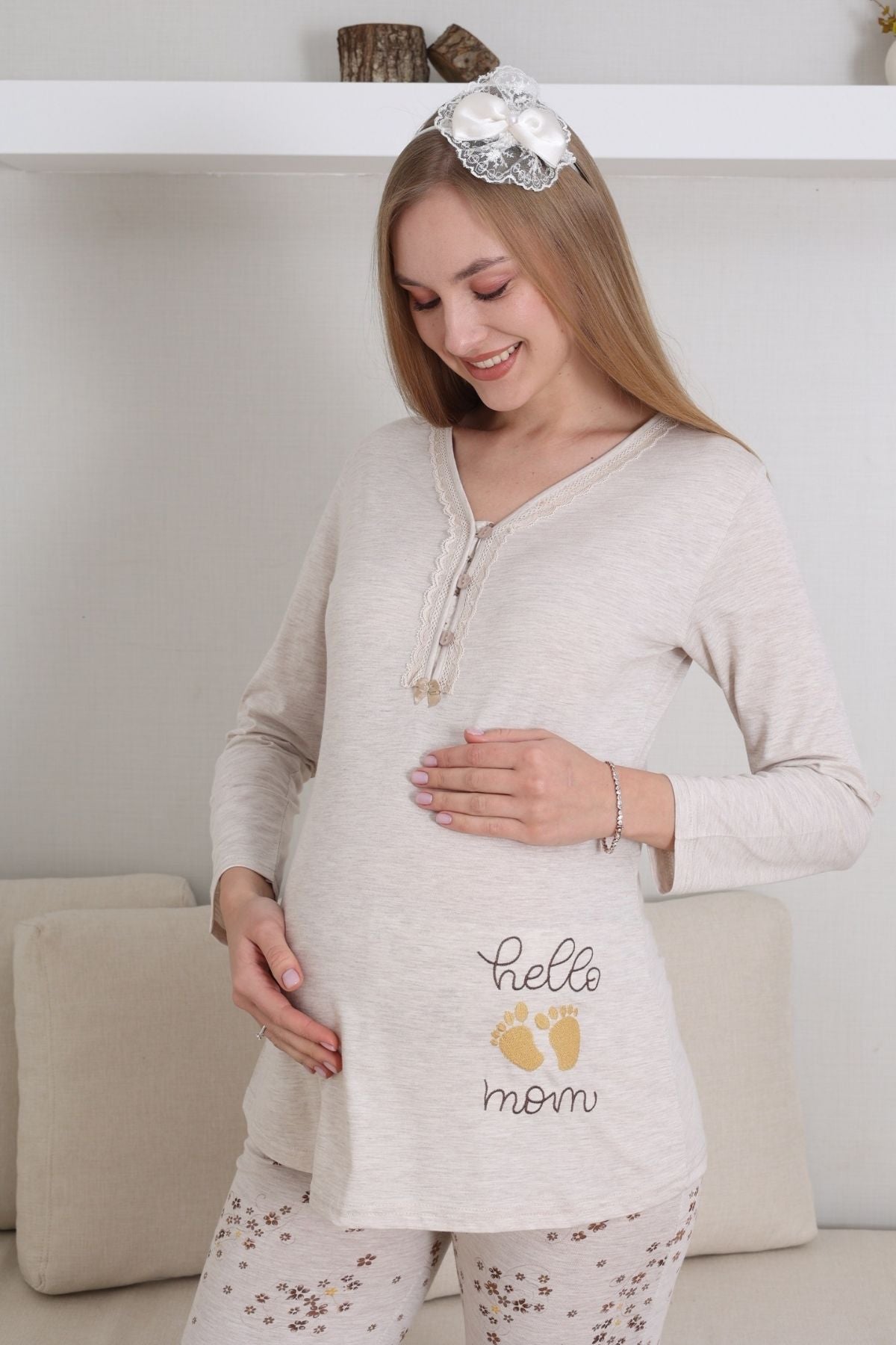 Hello Mom Themed Maternity & Nursing Pajamas Ecru - 1172