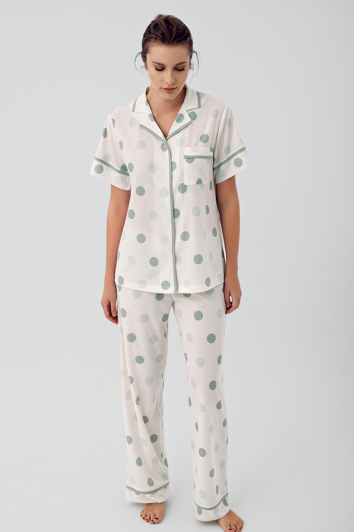 Polka Dot 3-Pieces Maternity & Nursing Pajamas With Robe Green - 16310