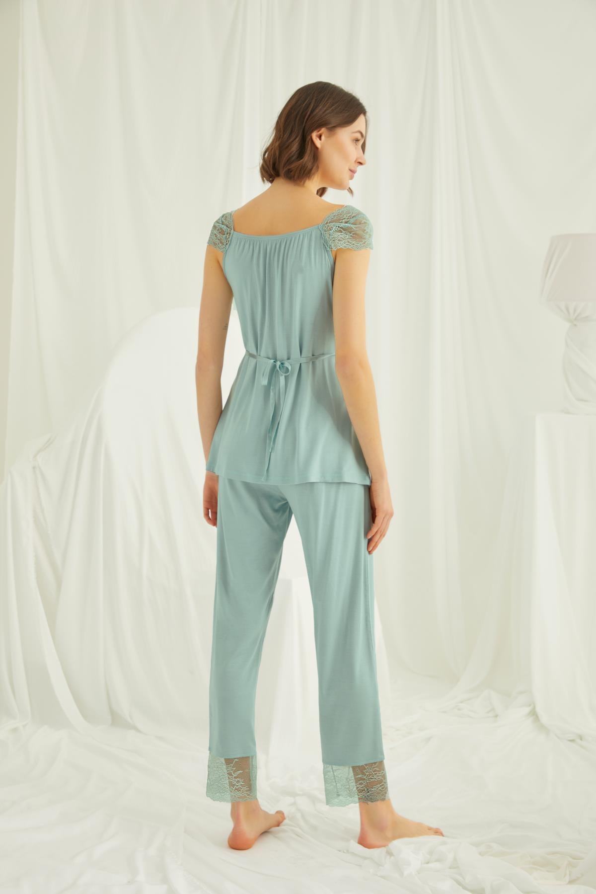 Lace 3-Pieces Maternity & Nursing Pajamas With Robe Green - 18468