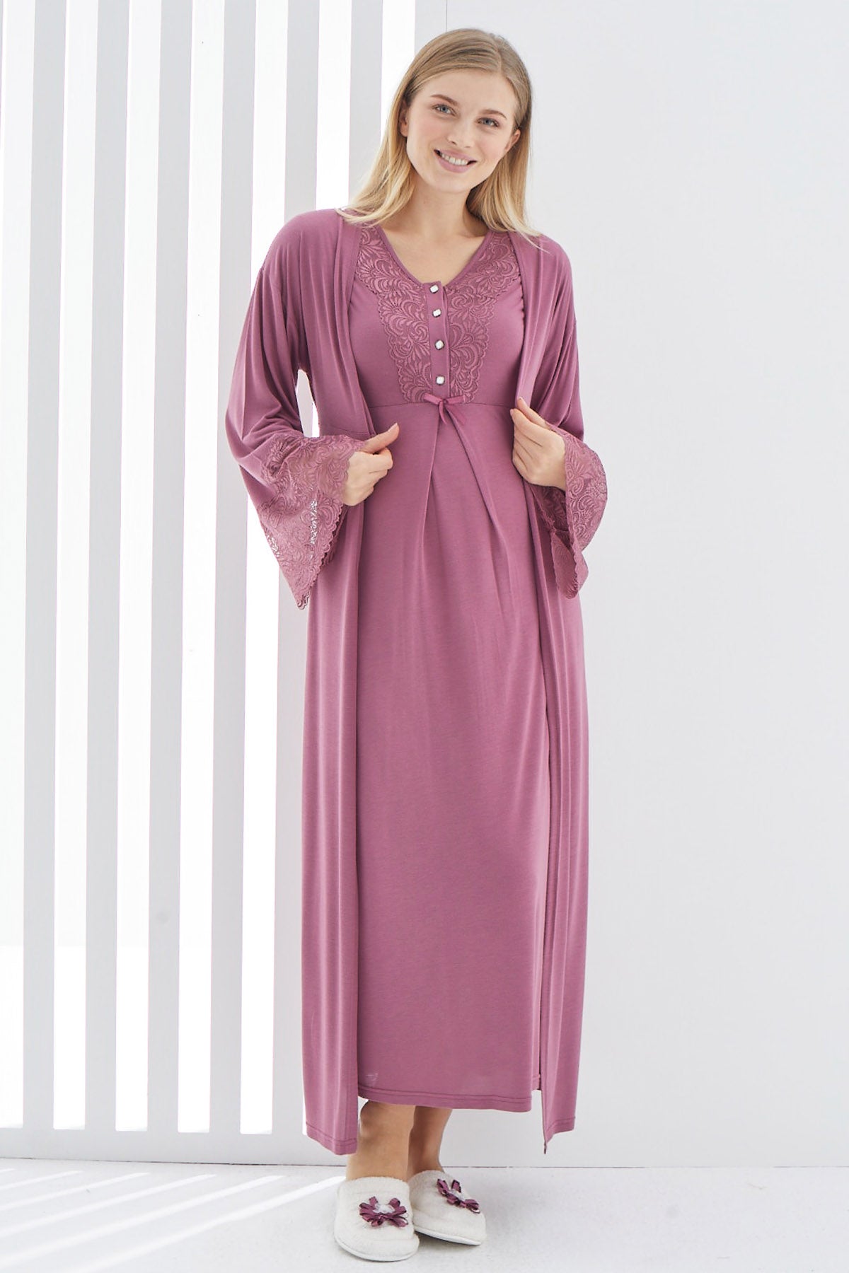 Maternity & Nursing Nightgown With Lace Flywheel Arm Robe Plum - 2269