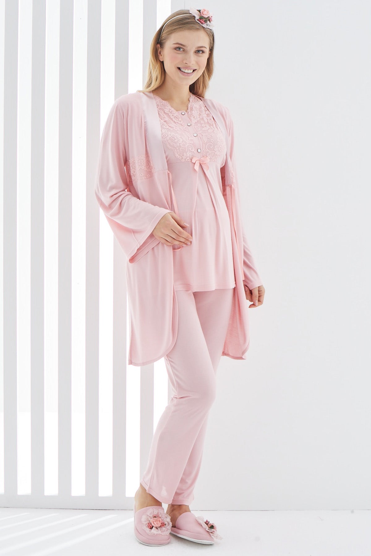 Lace Collar 3-Pieces Maternity & Nursing Pajamas With Robe Powder - 3410