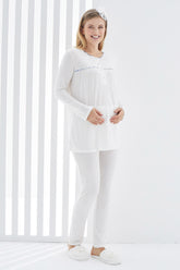Stripe Maternity & Nursing Pajamas Ecru - 1168