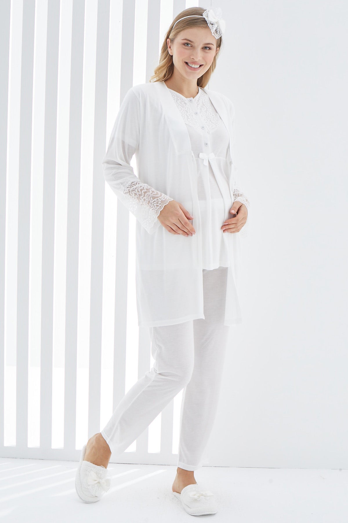 Guipure 3-Pieces Maternity & Nursing Pajamas With Lace Sleeve Robe Ecru - 3404