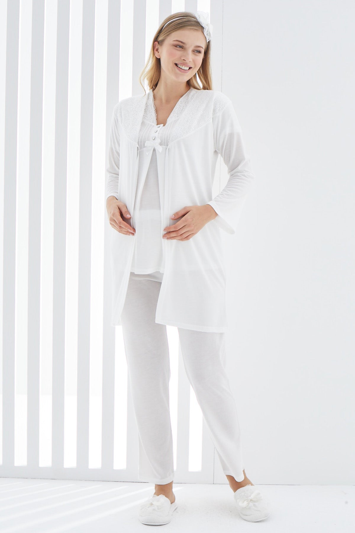 Lace 3-Pieces Maternity & Nursing Pajamas With Guipure Robe Ecru - 3402