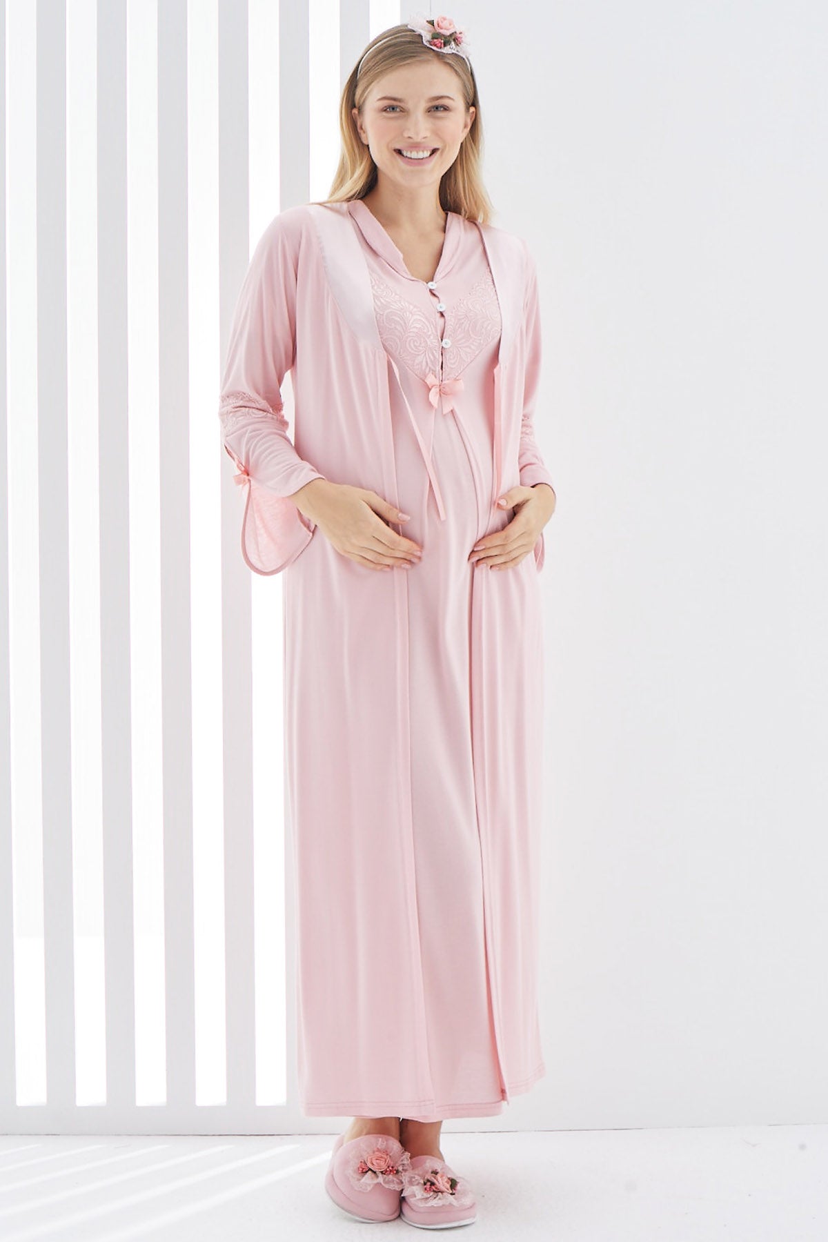 Guipure V-Neck Maternity & Nursing Nightgown With Robe Powder - 2268