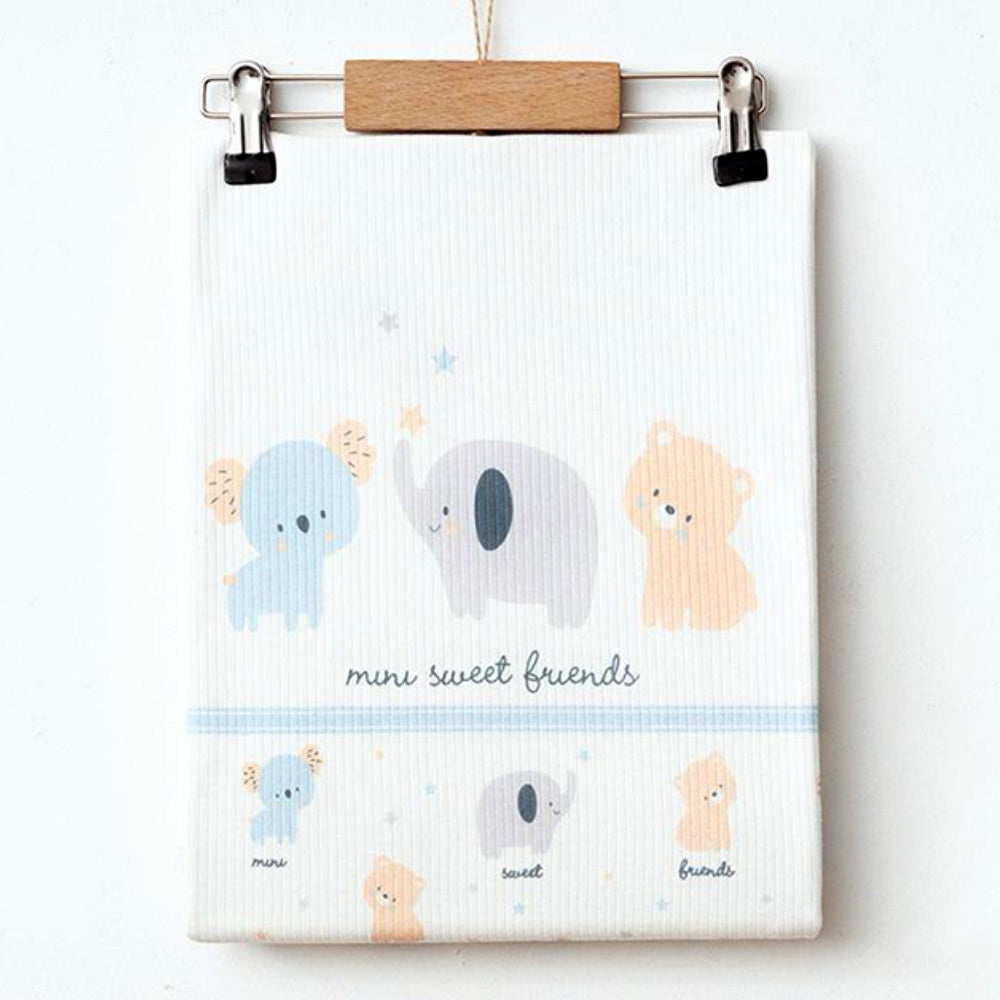 Sweet Friends Themed Baby Blanket White - 239.1009