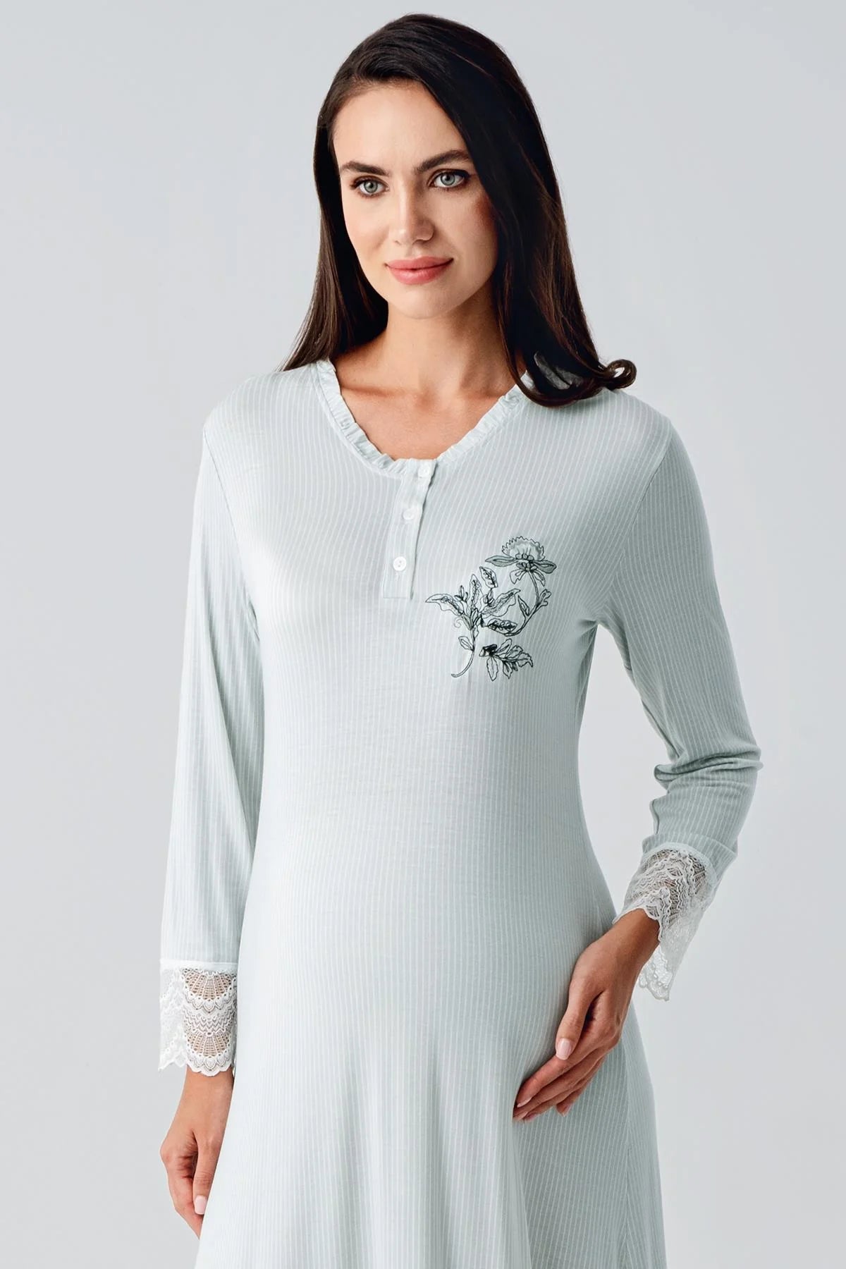 Lace Sleeve Maternity & Nursing Nightgown With Flowery Robe Green - 24100