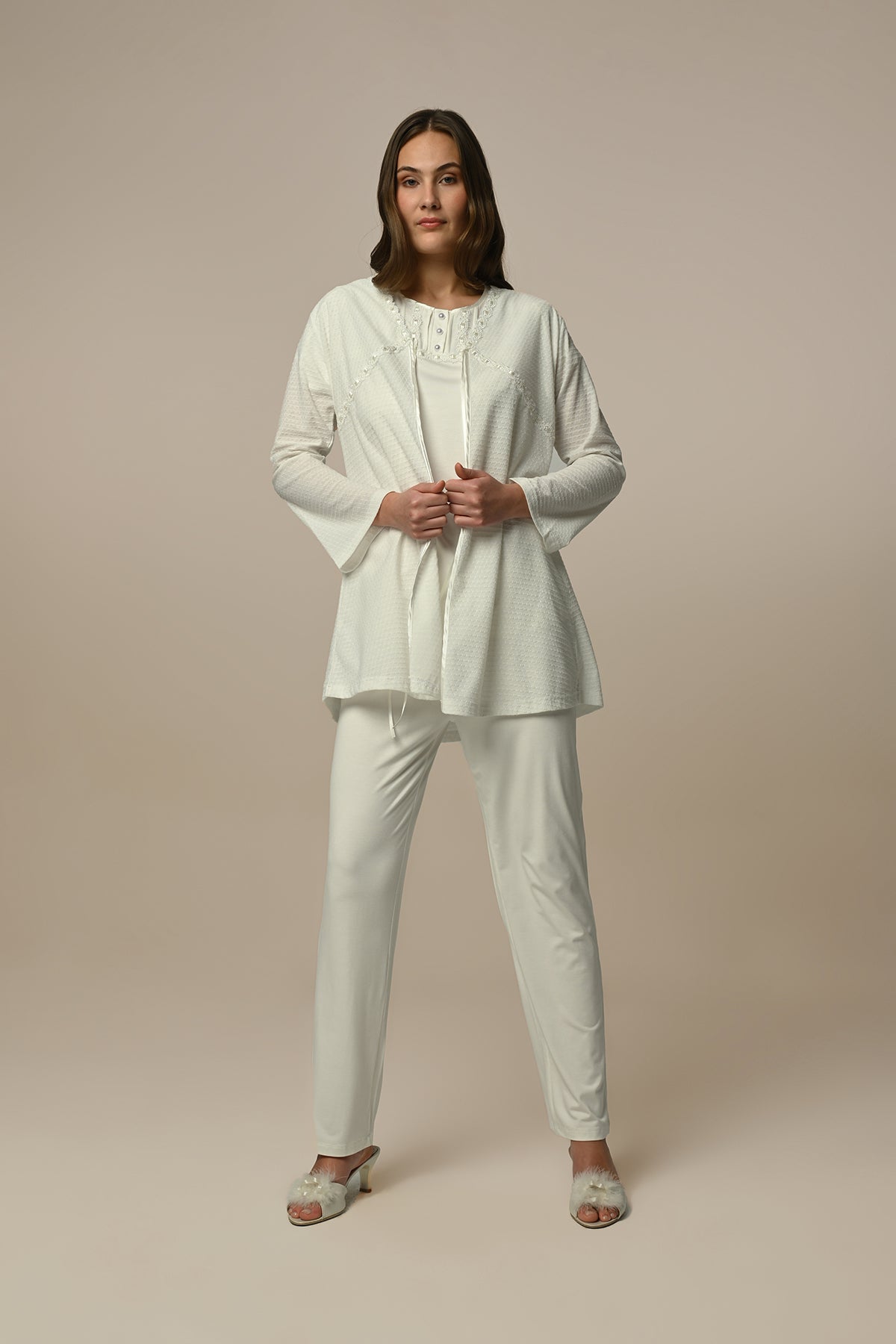 Motif 3-Pieces Maternity & Nursing Pajamas With Robe Ecru - 24307