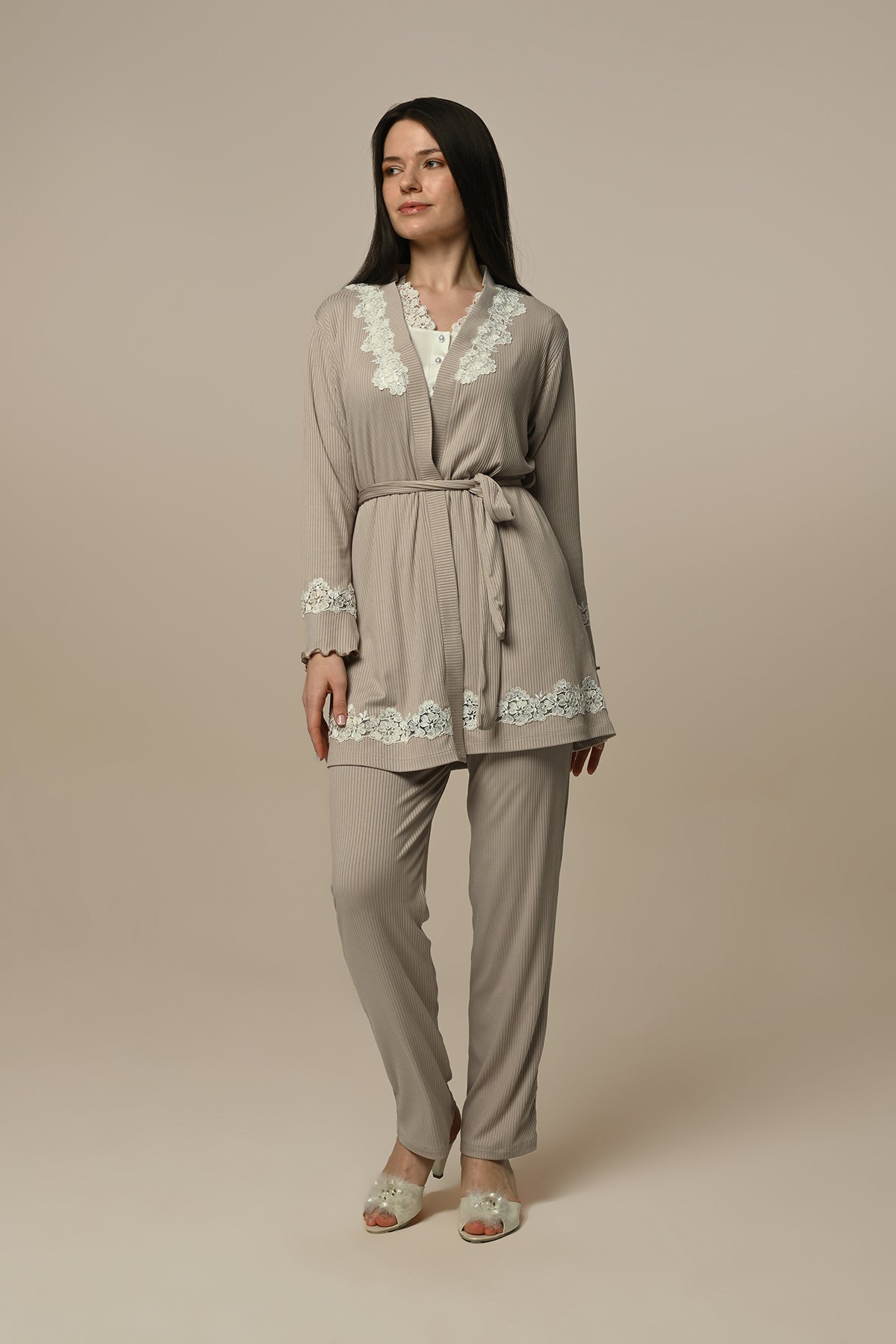 Lace Detailed 3-Pieces Maternity & Nursing Pajamas With Robe Ecru - 24314