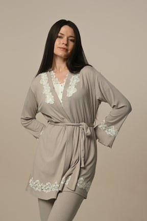 Lace Detailed 3-Pieces Maternity & Nursing Pajamas With Robe Ecru - 24314