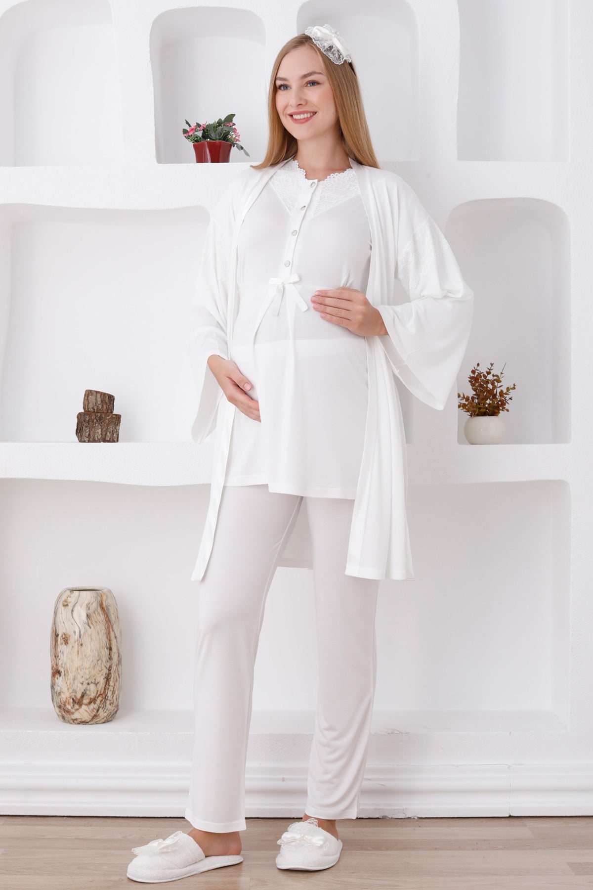 Lace Collar 3-Pieces Maternity & Nursing Pajamas With Robe Ecru - 3420