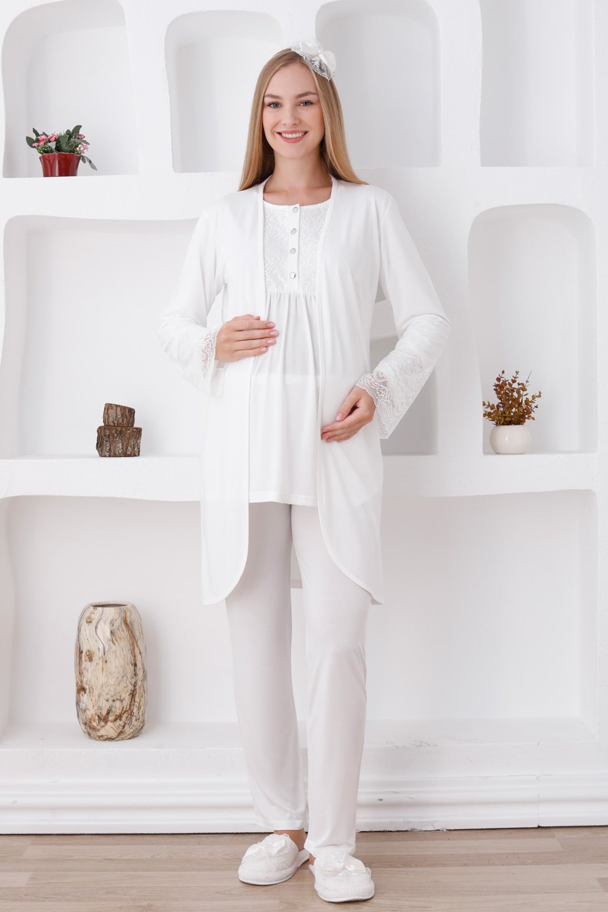 Lace Sleeve 3-Pieces Maternity & Nursing Pajamas With Robe Ecru - 3427