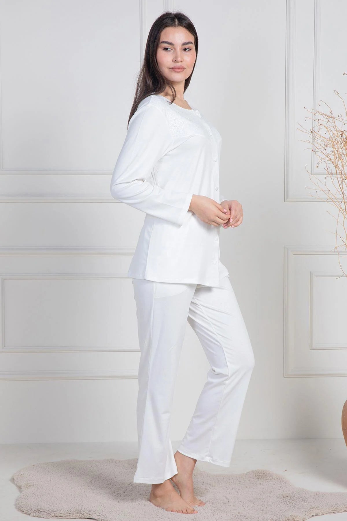 Lace Collar Buttoned Maternity & Nursing Pajamas Ecru - 6105