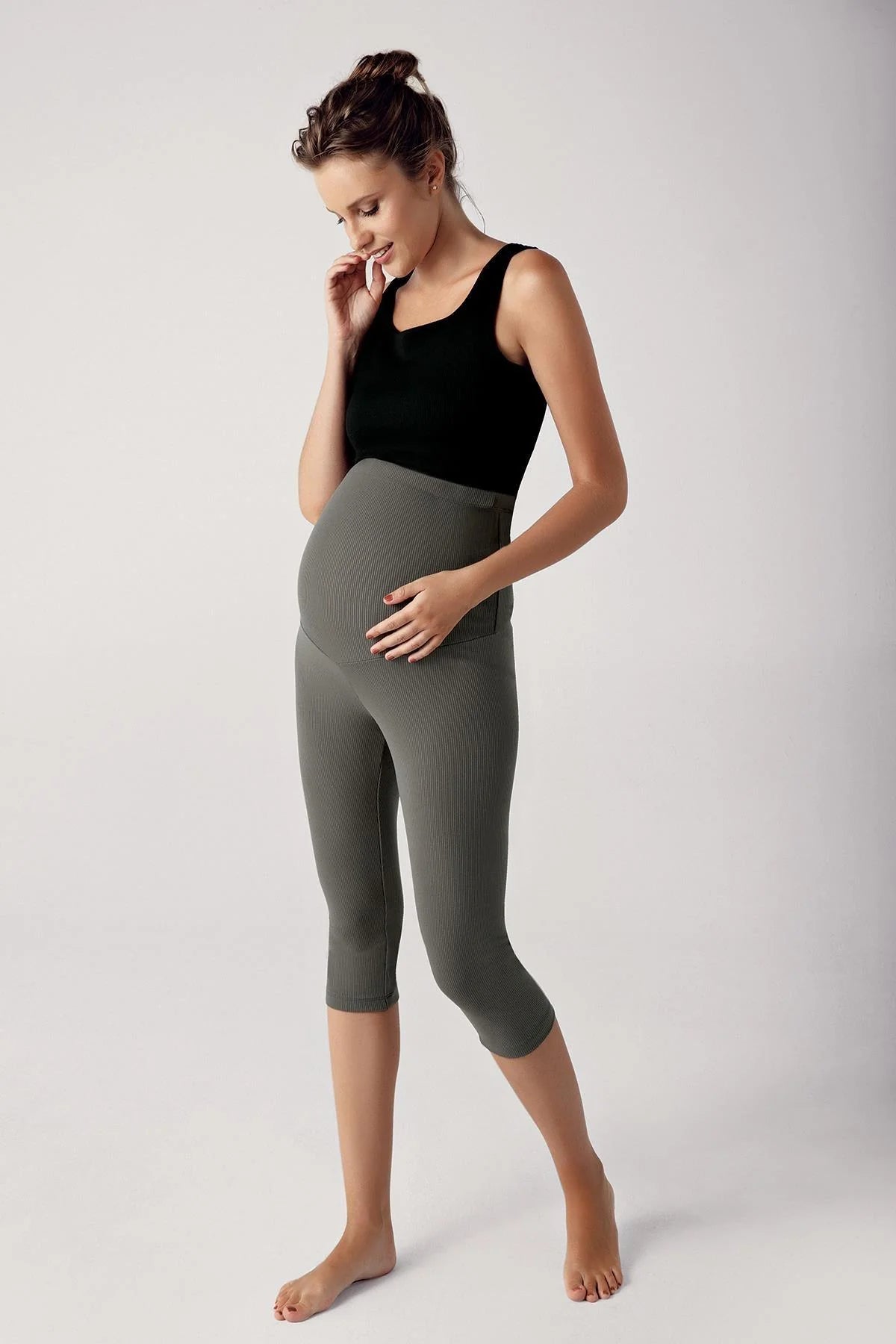 Ribbed High-Waist Stretch Supportive Capri Maternity Leggings Khaki - LF9204