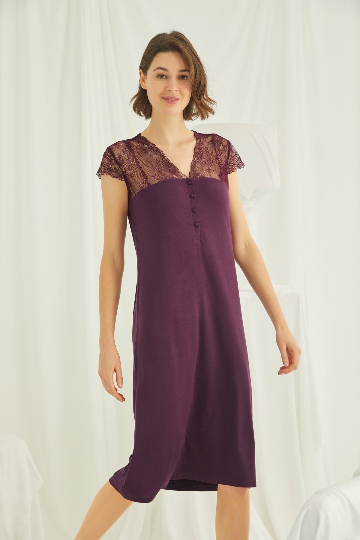 Lace V-Neck Plus Size Maternity & Nursing Nightgown Claret Red - 18458